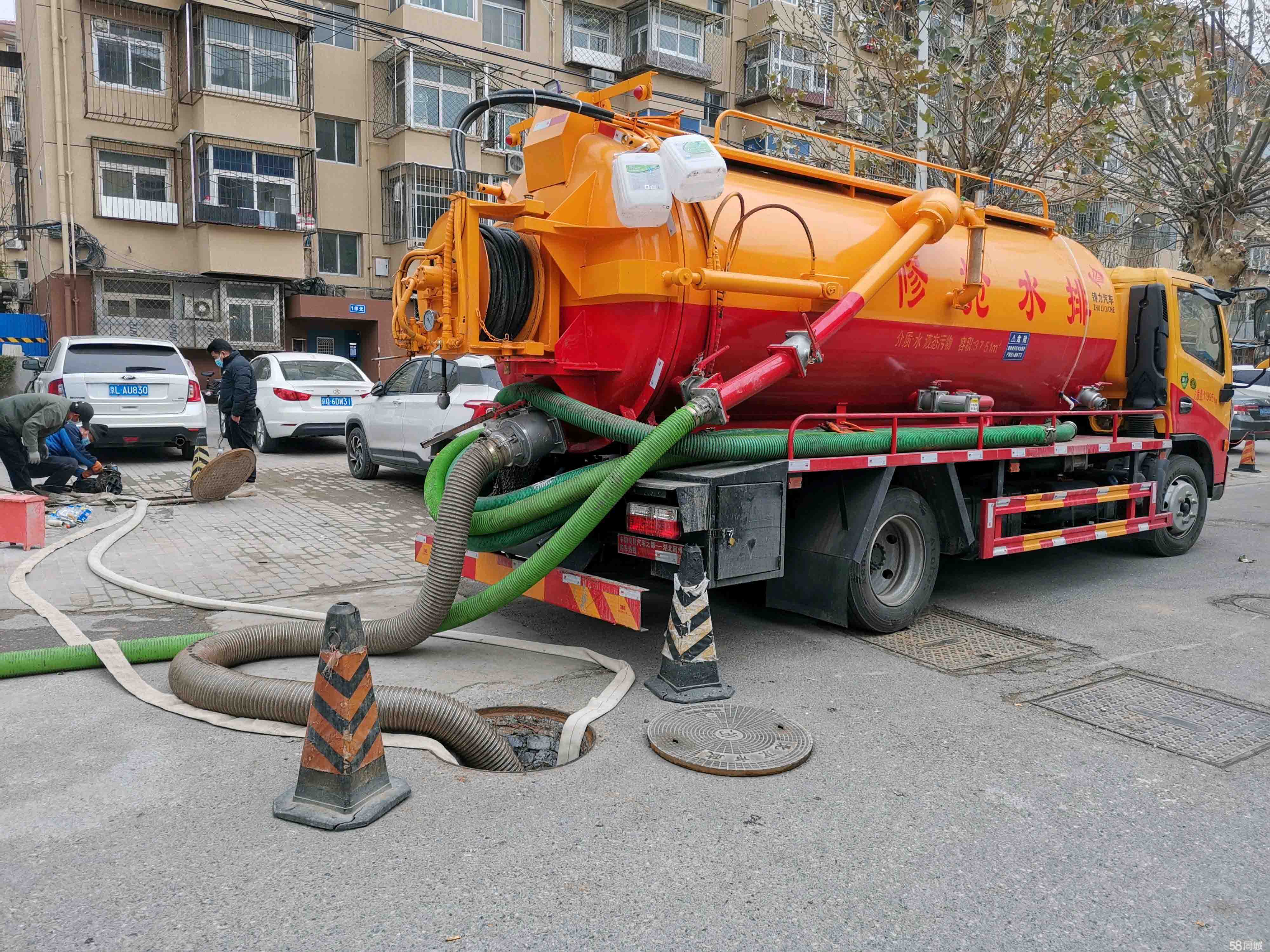 达坂城抽粪吸污